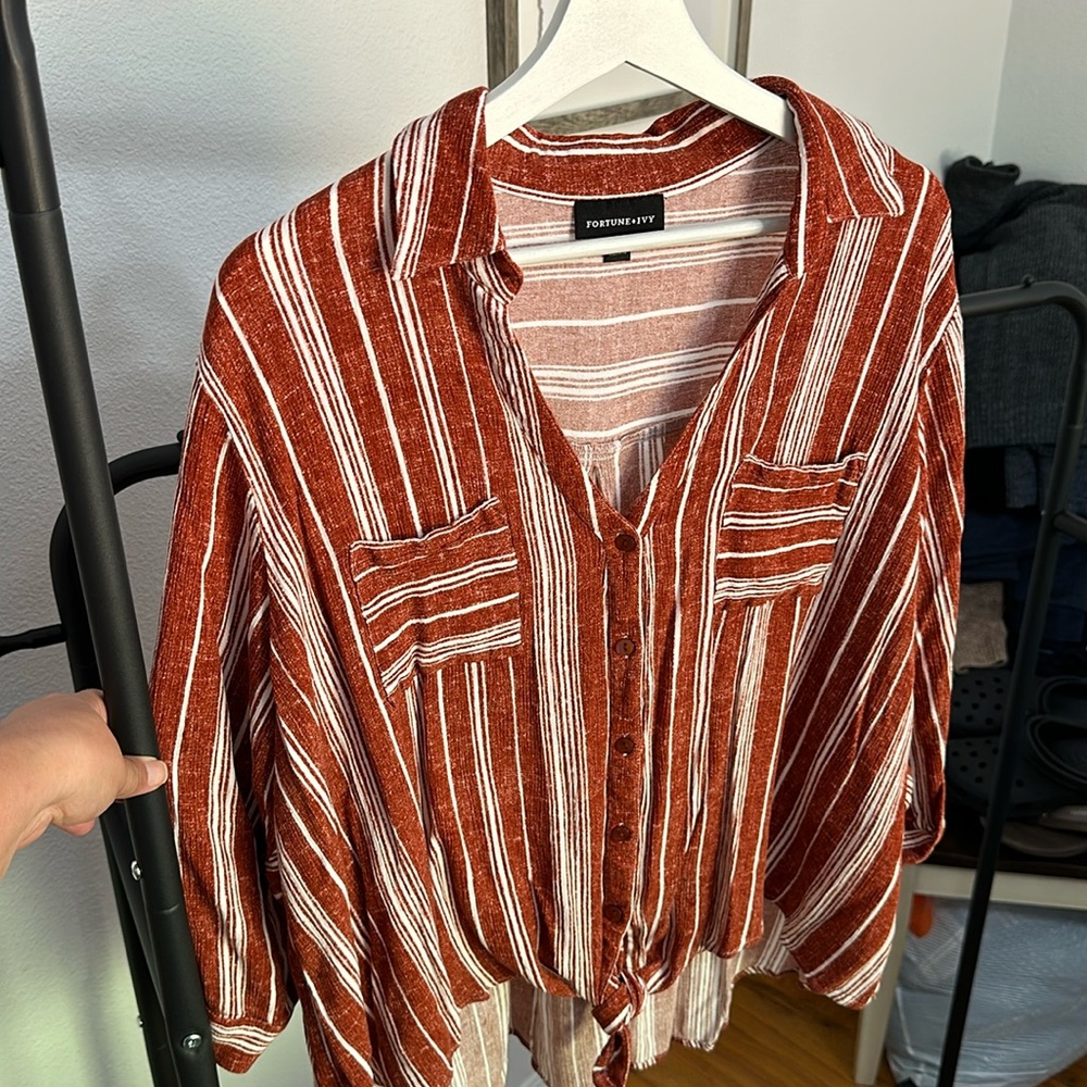 Fortune + Ivy 3/4 length sleeve rust and white strip button down